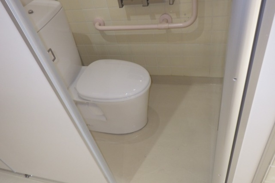 トイレ改修の画像